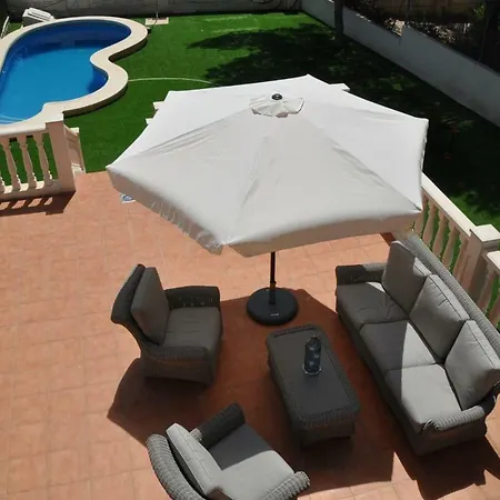 Holiday home Three Houses L'Alfas del Pi
